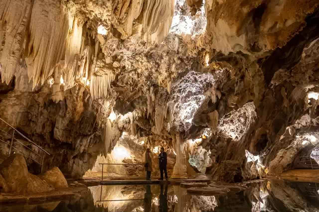 Excursion a aracena y riotinto desde sevilla Excursion para tod@s a las minas de Riotinto y la gruta de las Maravillas