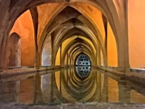 Visita Privada a los Reales Alcázares, Catedral y Giralda de Sevilla